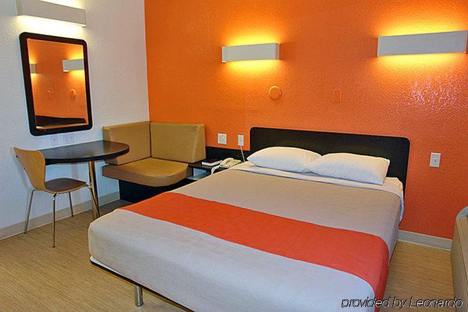 Motel 6-San Antonio, Tx - West Seaworld ภายนอก รูปภาพ